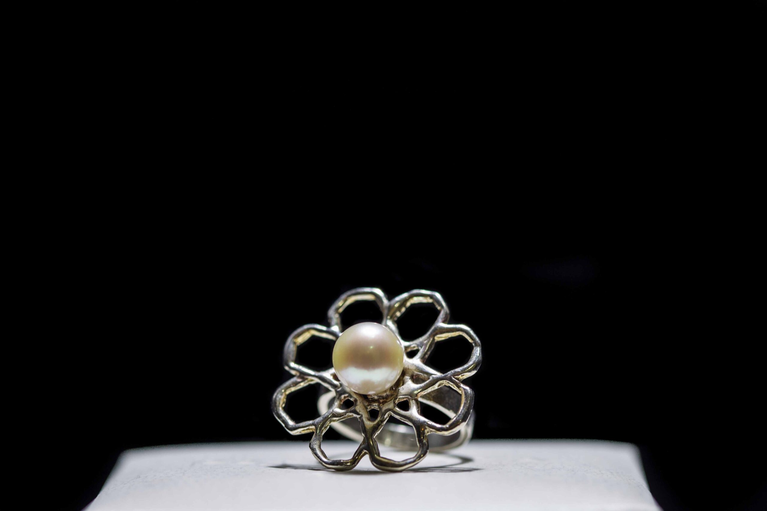 Arabesque Pearl Harmony Ring - Image 3